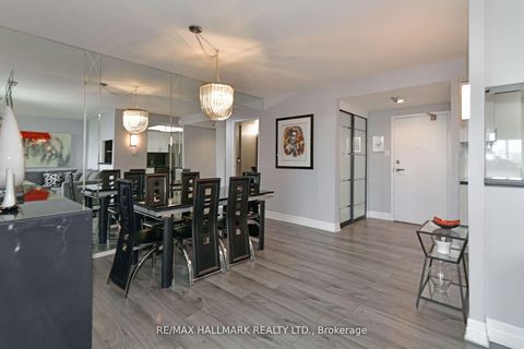 Photo 5 at 808 - 7601 Bathurst Street, Yorkhill, Vaughan
