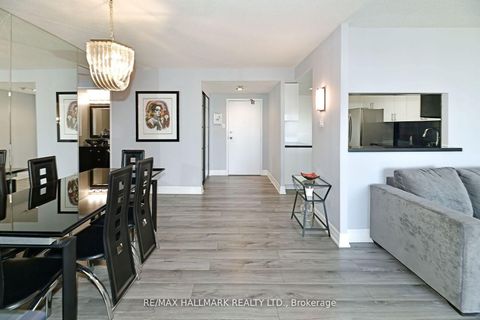 Photo 20 at 808 - 7601 Bathurst Street, Yorkhill, Vaughan