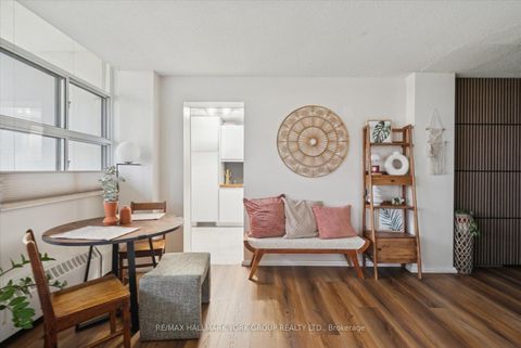 Photo 6 at 103 - 715 Don Mills Road, Flemingdon Park, Toronto