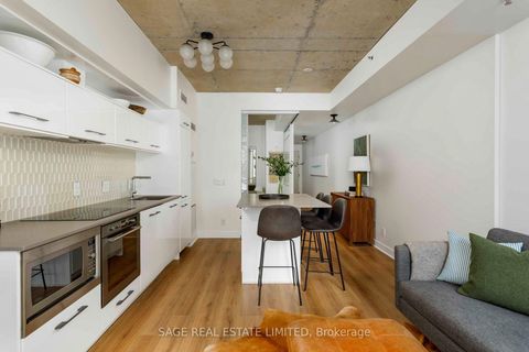 Photo 2 at 206 - 707 Dovercourt Road, Little Italy, Toronto