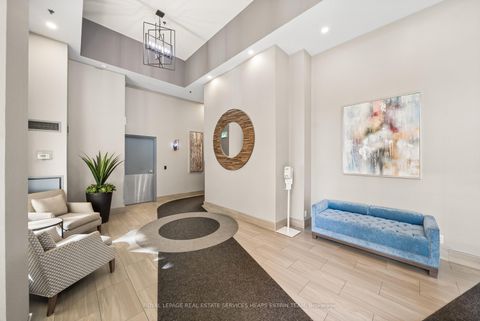 Photo 3 at 302 - 18 Merton Street, Mount Pleasant West, Toronto