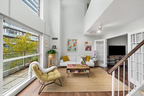 Photo 13 at 302 - 18 Merton Street, Mount Pleasant West, Toronto