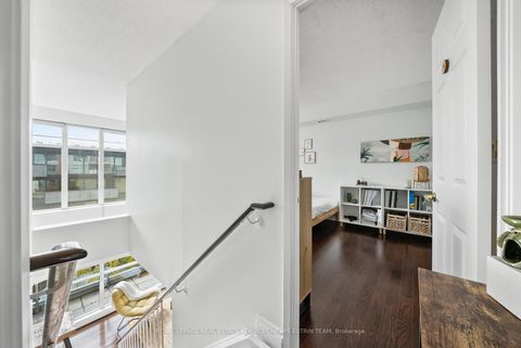 Photo 22 at 302 - 18 Merton Street, Mount Pleasant West, Toronto