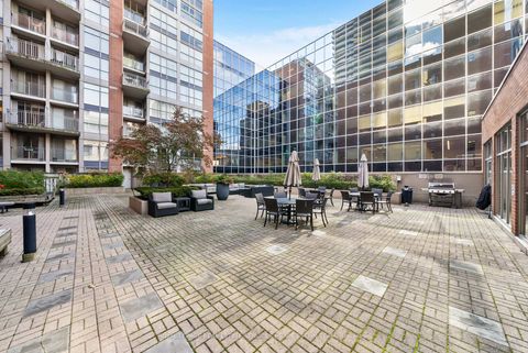 Photo 33 at 302 - 18 Merton Street, Mount Pleasant West, Toronto