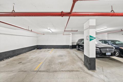 Photo 34 at 302 - 18 Merton Street, Mount Pleasant West, Toronto