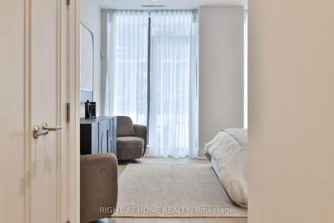 Photo 16 at Garden Home 1 - 10 Prince Arthur Avenue, Annex, Toronto