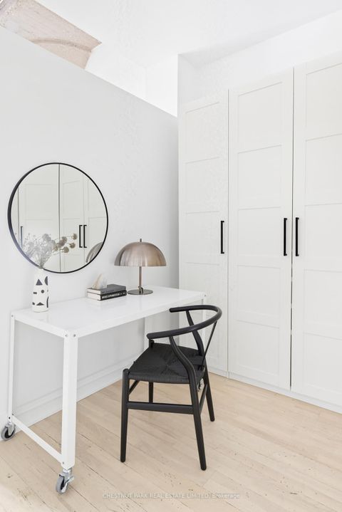 Photo 23 at 215 - 637 Lakeshore Boulevard W, Niagara, Toronto