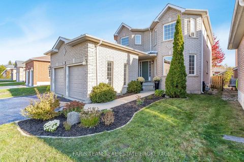 Photo 4 at 63 Jagges Drive, Edgehill Drive, Barrie