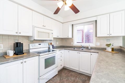 Photo 6 at 63 Jagges Drive, Edgehill Drive, Barrie