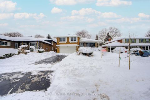 Photo 0 at 22 Kenmanor Boulevard, L'Amoreaux, Toronto