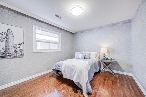 Photo 24 at 22 Kenmanor Boulevard, L'Amoreaux, Toronto