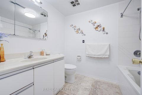 Photo 30 at 22 Kenmanor Boulevard, L'Amoreaux, Toronto