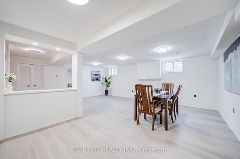 Photo 44 at 22 Kenmanor Boulevard, L'Amoreaux, Toronto