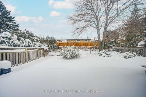 Photo 47 at 22 Kenmanor Boulevard, L'Amoreaux, Toronto