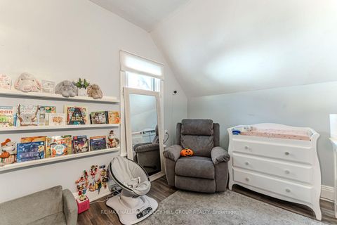 Photo 5 at 81 Innisfil Street, Sanford, Barrie