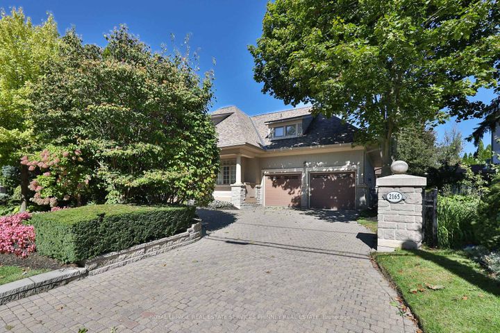 Photo 0 at 27 - 2165 Stavebank Road, Cooksville, Mississauga