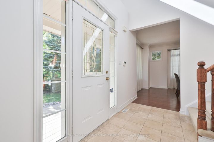 Photo 6 at 27 - 2165 Stavebank Road, Cooksville, Mississauga