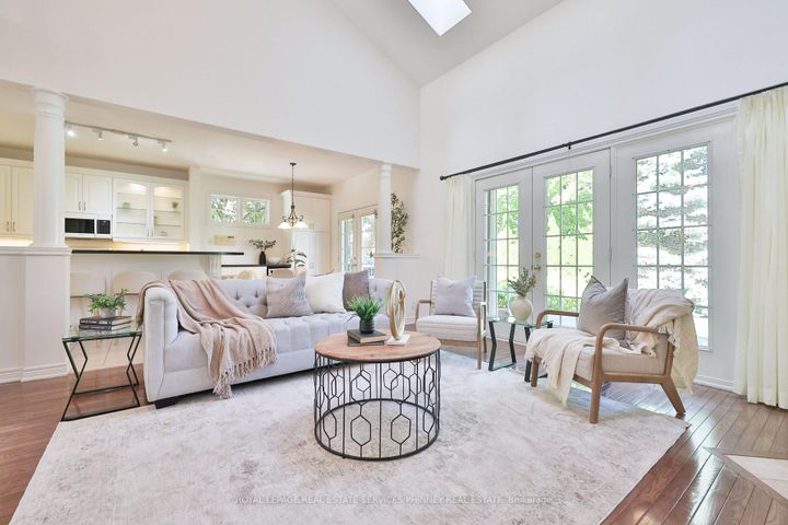 Photo 10 at 27 - 2165 Stavebank Road, Cooksville, Mississauga