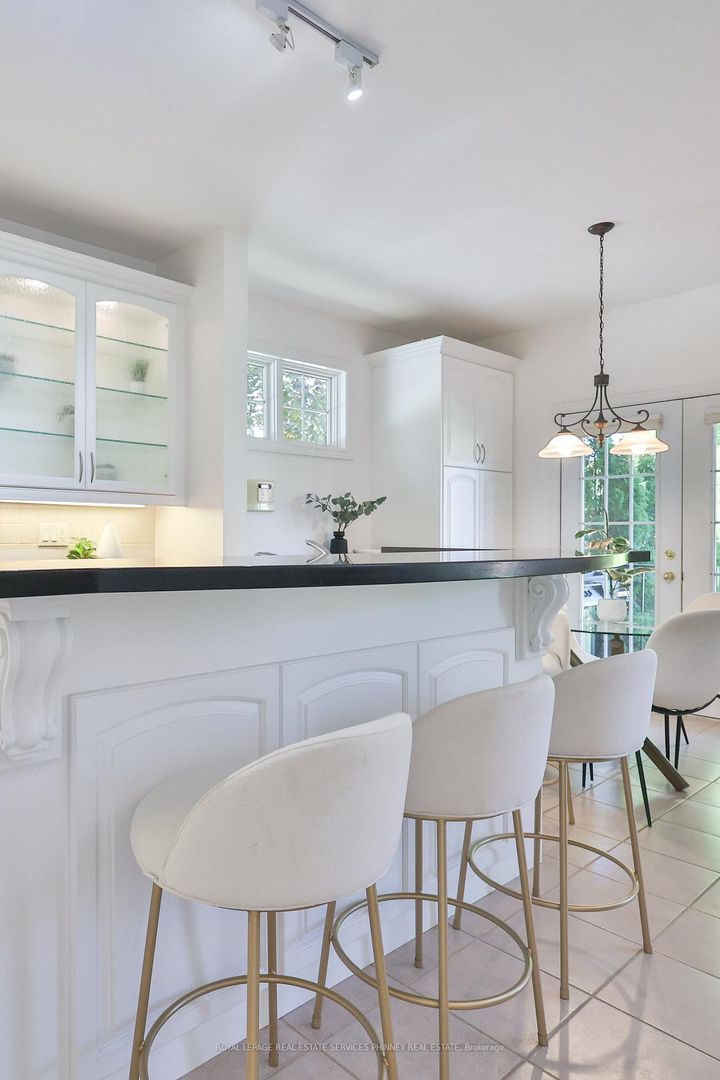 Photo 19 at 27 - 2165 Stavebank Road, Cooksville, Mississauga