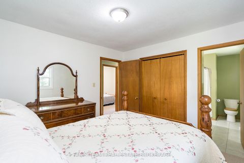 Photo 16 at 13 Jardine Crescent, Creemore, Clearview