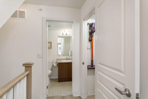 Photo 18 at 2 - 90 Eastwood Park Gardens, Long Branch, Toronto