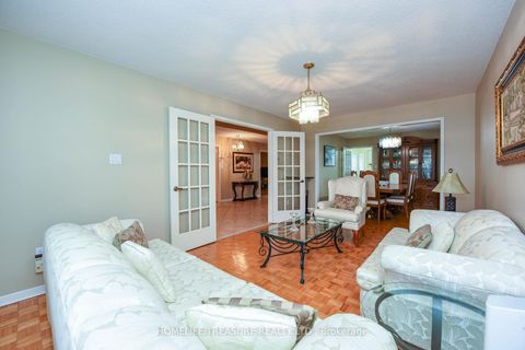 Photo 6 at 527 ABERDEEN Avenue, East Woodbridge, Vaughan