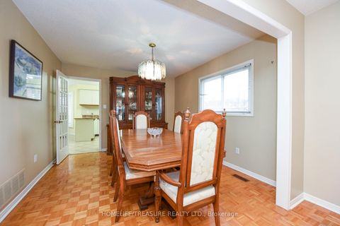 Photo 7 at 527 ABERDEEN Avenue, East Woodbridge, Vaughan