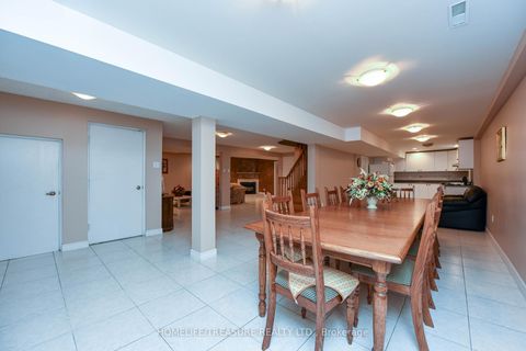 Photo 31 at 527 ABERDEEN Avenue, East Woodbridge, Vaughan