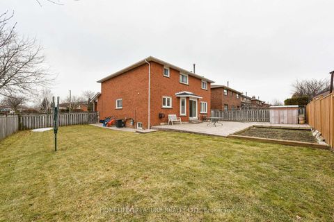 Photo 39 at 527 ABERDEEN Avenue, East Woodbridge, Vaughan