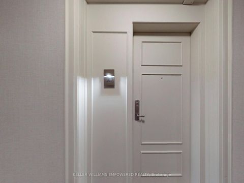 Photo 5 at 207 - 330 Red Maple Road E, Langstaff, Richmond Hill