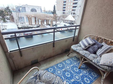 Photo 12 at 207 - 330 Red Maple Road E, Langstaff, Richmond Hill