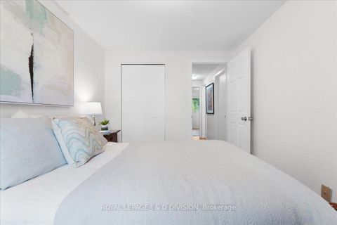 Photo 19 at 61 - 189 Springhead Gardens, North Richvale, Richmond Hill