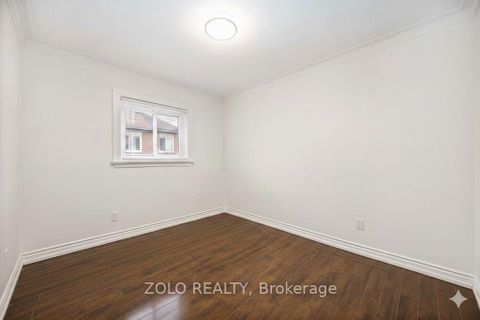 Photo 9 at 461 O'connor Drive, East York, Toronto