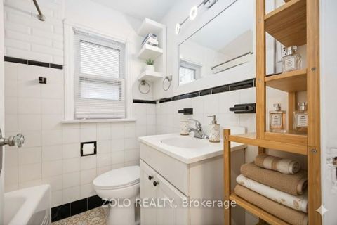 Photo 15 at 461 O'connor Drive, East York, Toronto