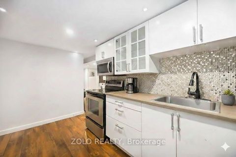 Photo 20 at 461 O'connor Drive, East York, Toronto