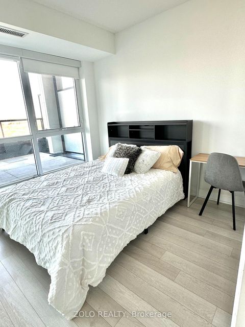 Photo 8 at 421 - 60 George Butchart Drive, CFB, Toronto