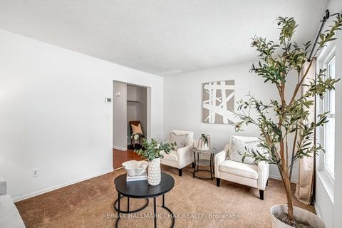 Photo 6 at 28 Wilde Place, Letitia Heights, Barrie