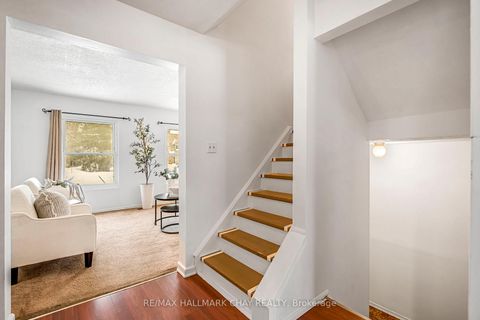 Photo 15 at 28 Wilde Place, Letitia Heights, Barrie