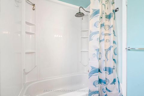 Photo 19 at 28 Wilde Place, Letitia Heights, Barrie