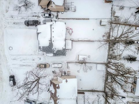 Photo 40 at 28 Wilde Place, Letitia Heights, Barrie