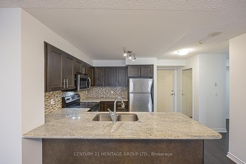 Photo 10 at 818 - 18 Harding Boulevard, Harding, Richmond Hill