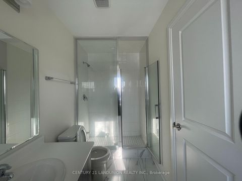 Photo 30 at 17 McConaghy Court, Maple, Vaughan