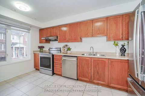 Photo 5 at 4 - 2784 Eglinton Avenue E, Eglinton East, Toronto