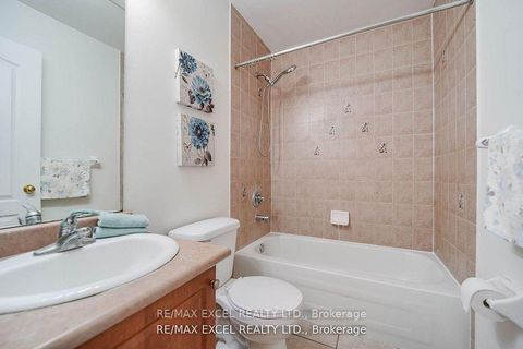 Photo 12 at 4 - 2784 Eglinton Avenue E, Eglinton East, Toronto