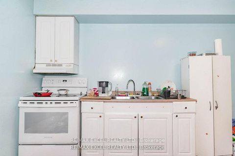 Photo 23 at 4 - 2784 Eglinton Avenue E, Eglinton East, Toronto