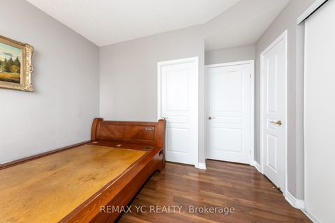 Photo 12 at 802 - 28 Byng Avenue, Willowdale East, Toronto