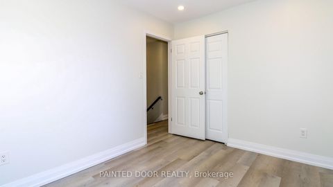 Photo 12 at 33B Cundles Road E, Cundles East, Barrie