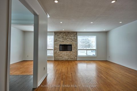 Photo 7 at 326 Little Avenue, Allandale, Barrie