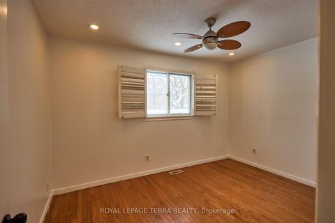 Photo 12 at 326 Little Avenue, Allandale, Barrie