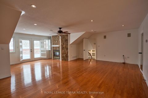 Photo 15 at 326 Little Avenue, Allandale, Barrie